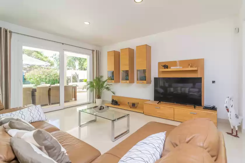 Holiday rentals in Mon obert, Cala Ferrera