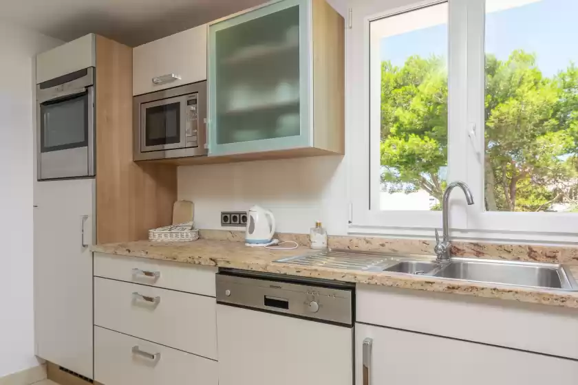 Holiday rentals in Mon obert, Cala Ferrera