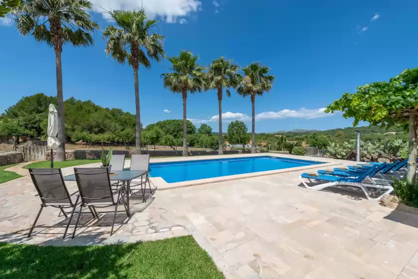 Holiday rentals in Na mayans-casa gran, Capdepera