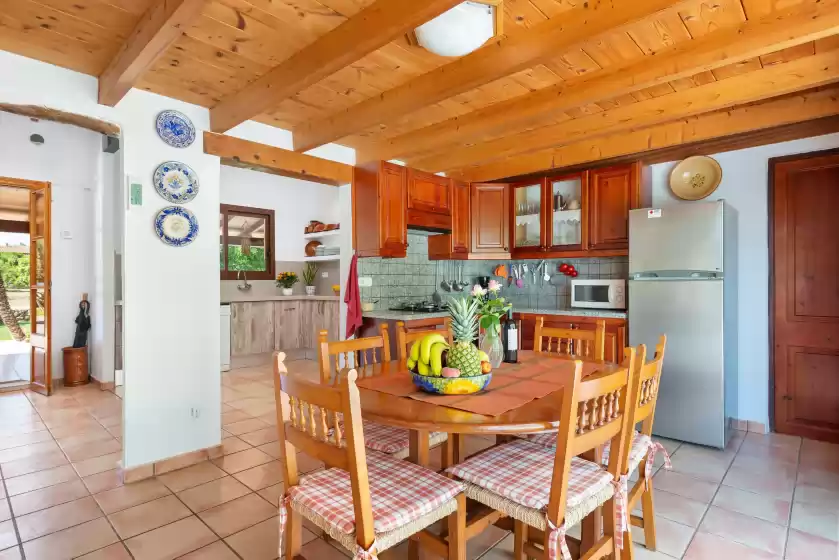 Holiday rentals in Na mayans-casa gran, Capdepera