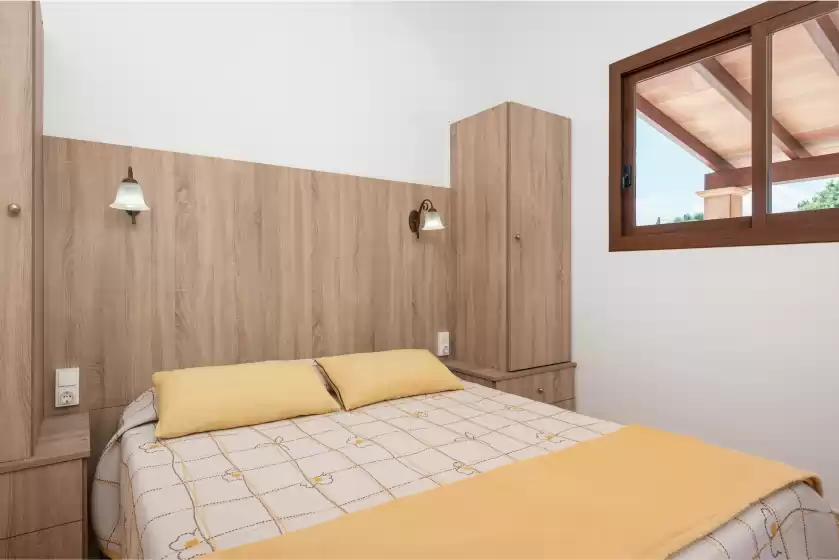 Holiday rentals in Na mayans-casa gran, Capdepera