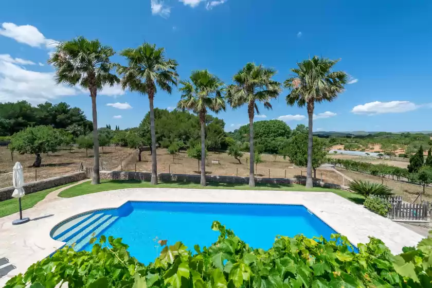 Holiday rentals in Na mayans-casa gran, Capdepera