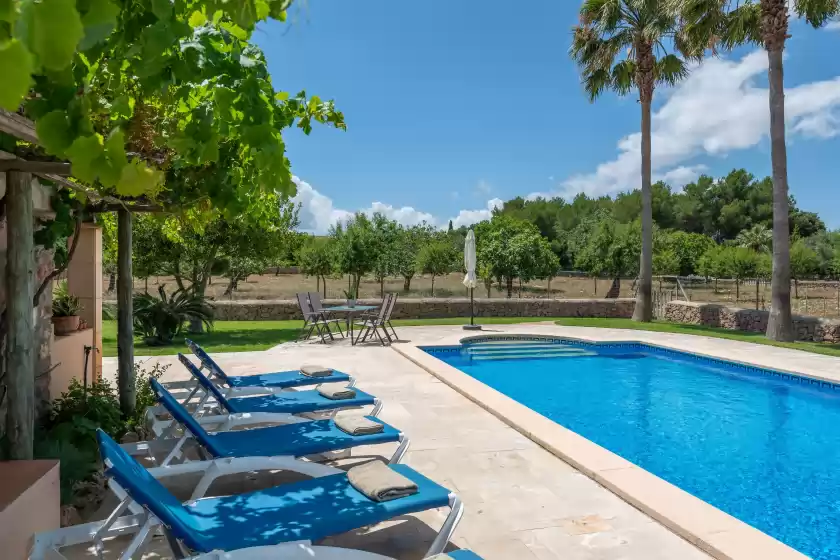 Holiday rentals in Na mayans-casa gran, Capdepera