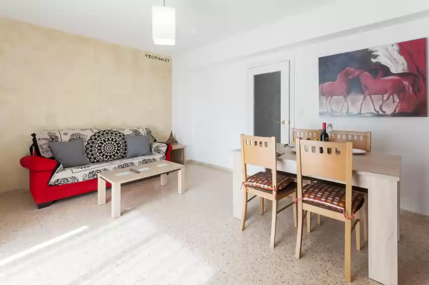 Holiday rentals in Amanecer (marenys), Urbanització Platja de Miramar