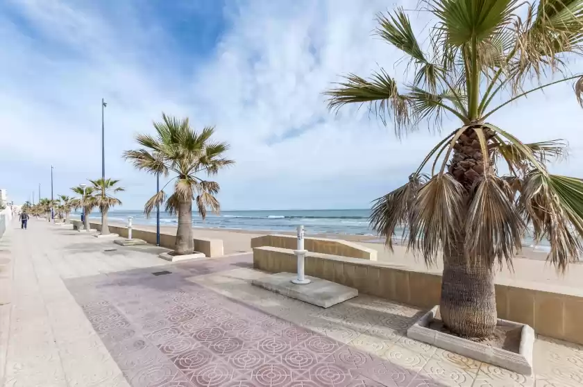 Holiday rentals in Amanecer (marenys), Urbanització Platja de Miramar