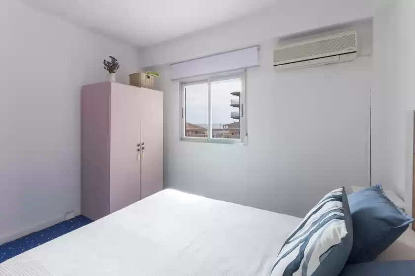 Holiday rentals in Amanecer (marenys), Urbanització Platja de Miramar