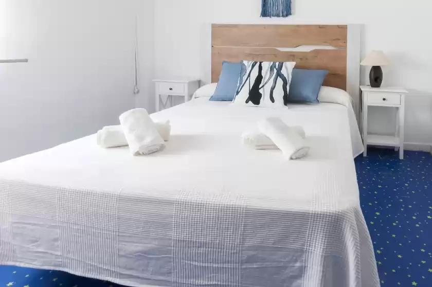 Holiday rentals in Amanecer (marenys), Urbanització Platja de Miramar