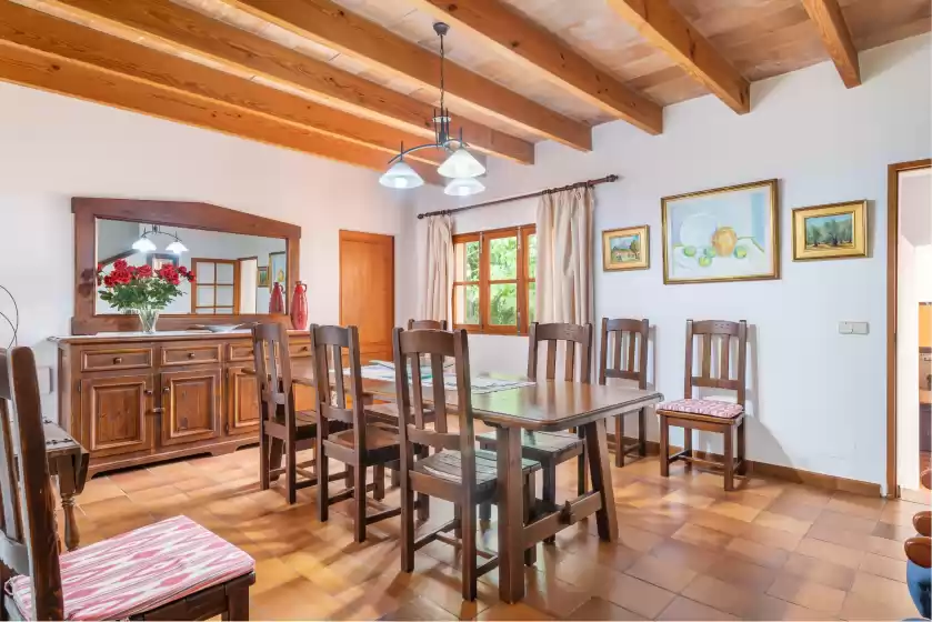 Holiday rentals in Ca na marga, el Vilà