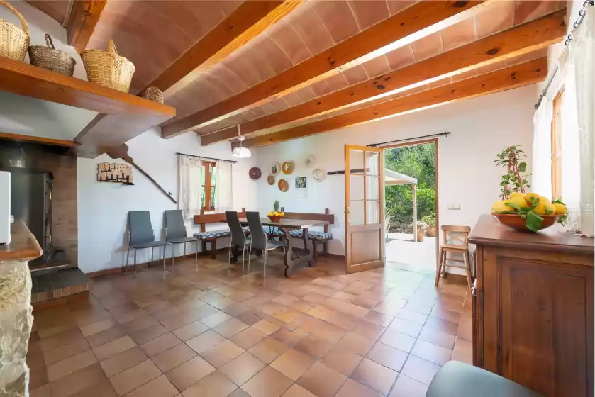 Holiday rentals in Ca na marga, el Vilà