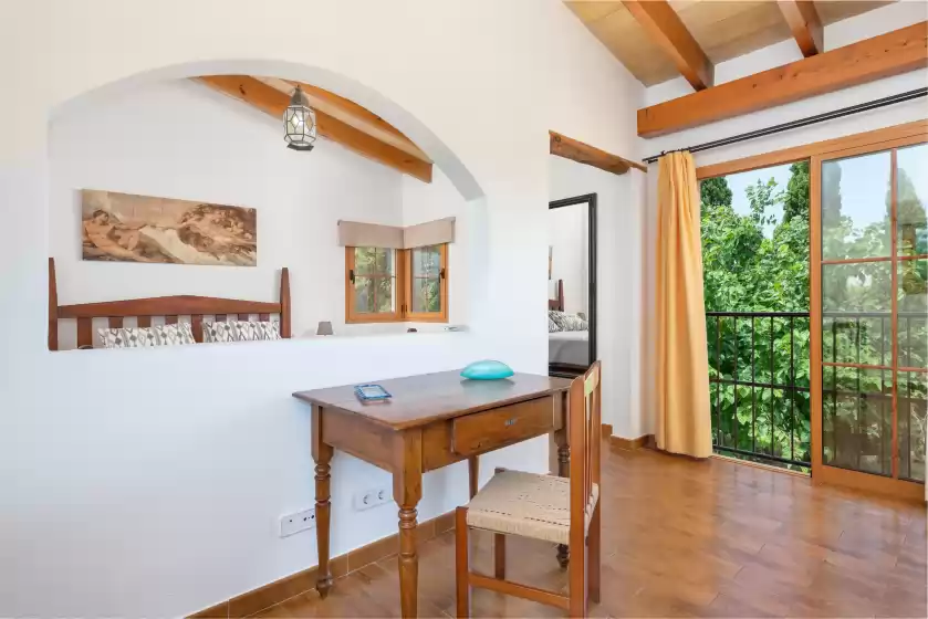Holiday rentals in Ca na marga, el Vilà