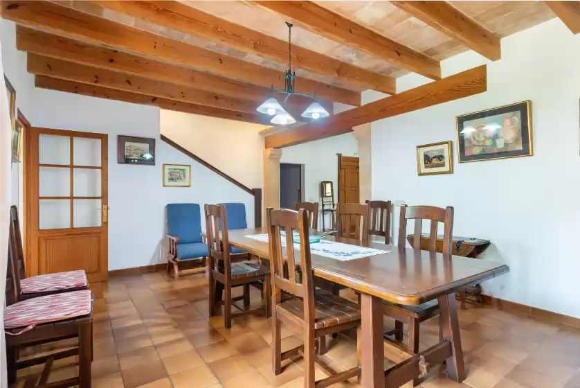 Holiday rentals in Ca na marga, el Vilà
