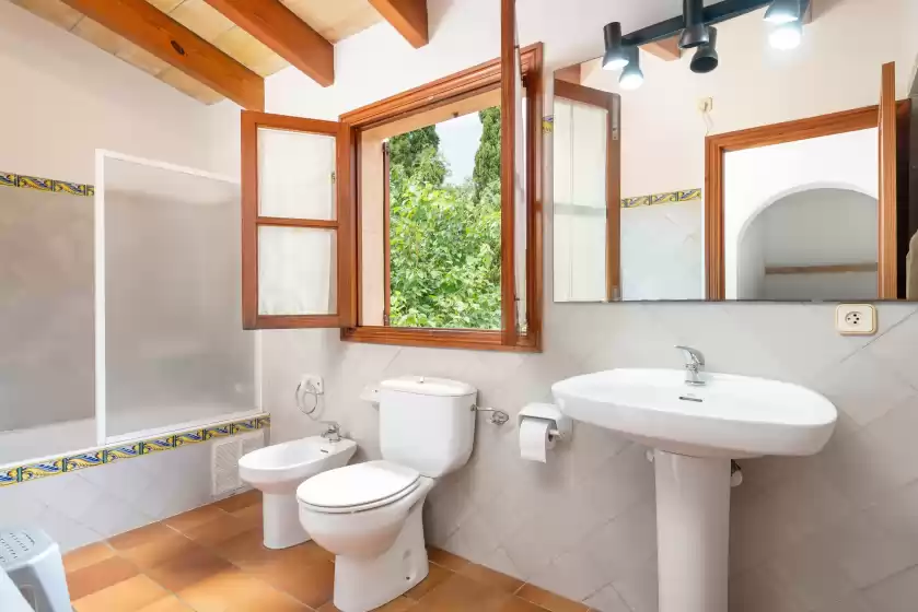 Holiday rentals in Ca na marga, el Vilà
