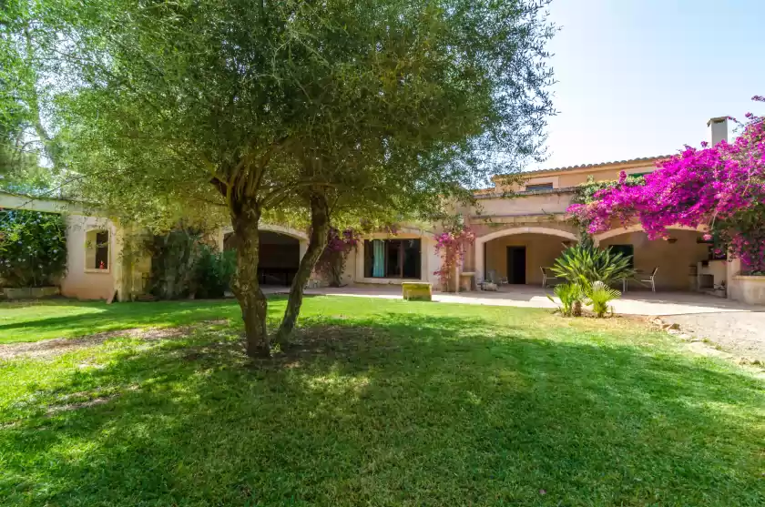 Holiday rentals in Ses vacances, Campos