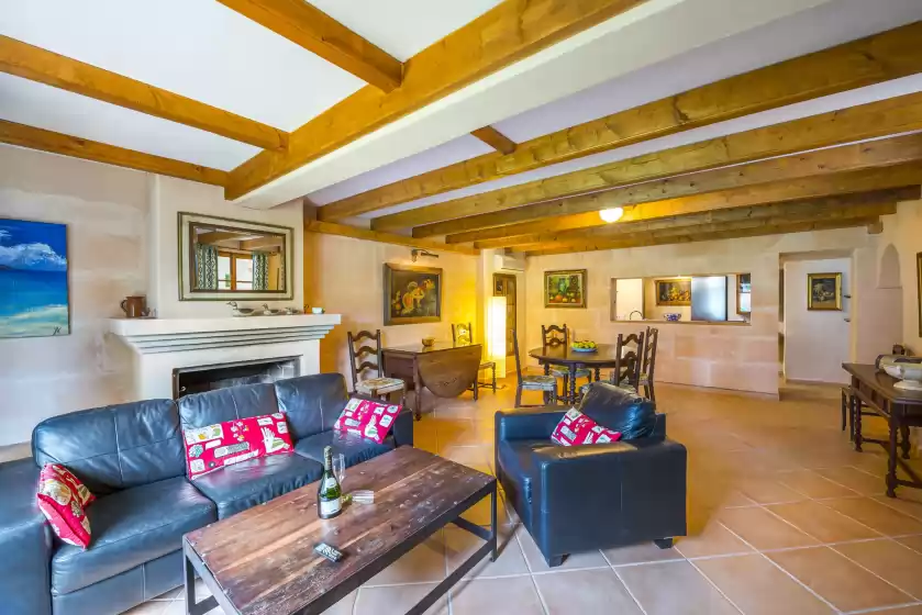 Holiday rentals in Ses vacances, Campos