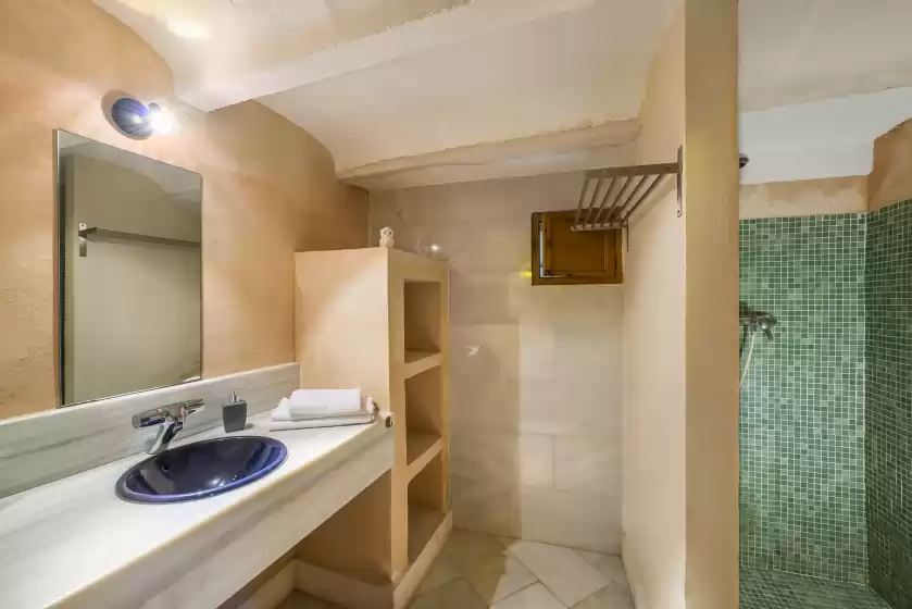 Holiday rentals in Ses vacances, Campos