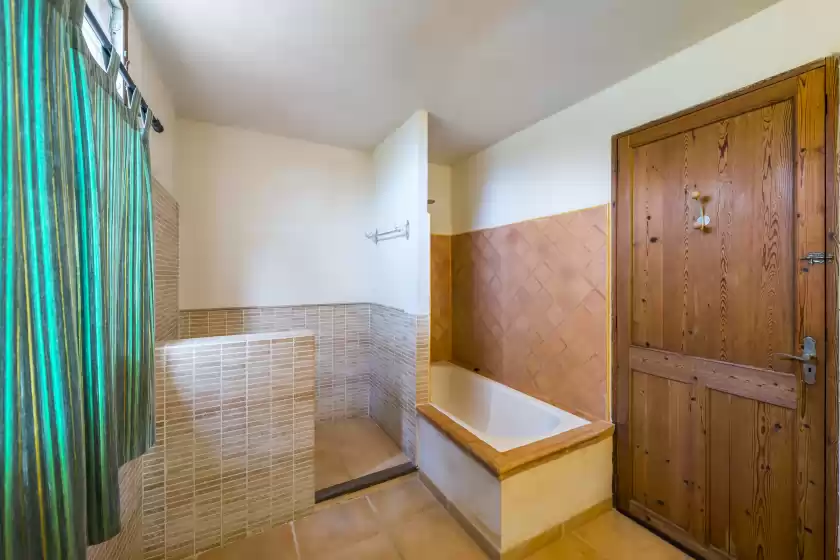 Holiday rentals in Ses vacances, Campos