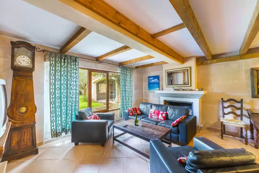 Holiday rentals in Ses vacances, Campos