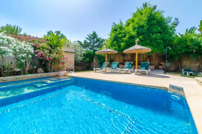 Holiday rentals in Ses vacances