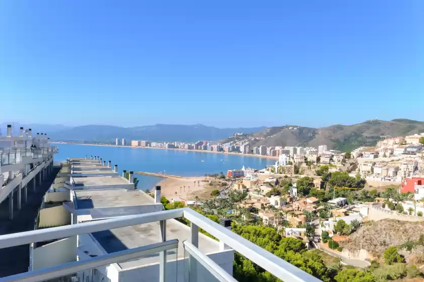 Holiday rentals in Atardecer, Cap-Blanc