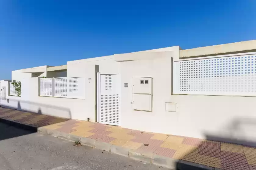 Holiday rentals in Atardecer, Cap-Blanc