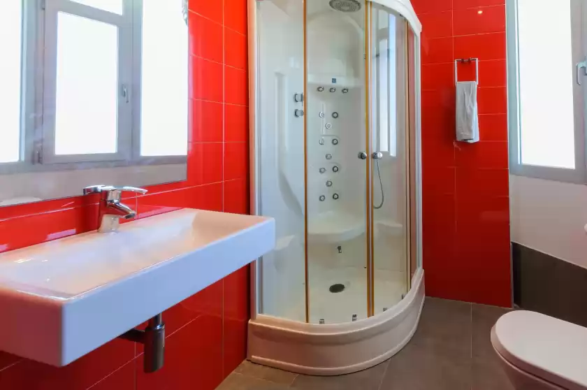 Holiday rentals in Atardecer, Cap-Blanc