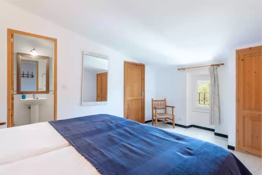 Holiday rentals in Cas pago, Cas Concos