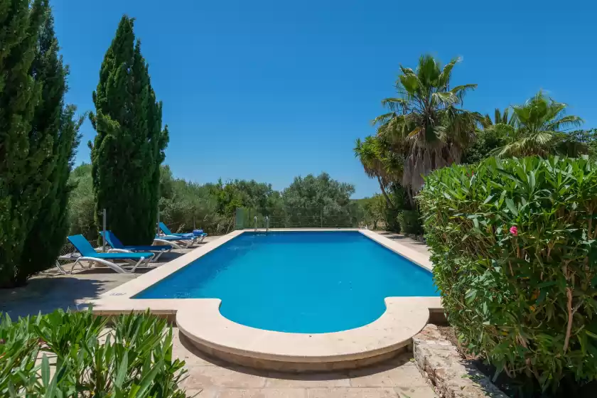 Holiday rentals in Cas pago, Cas Concos