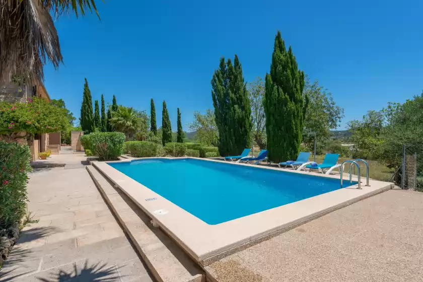 Holiday rentals in Cas pago, Cas Concos