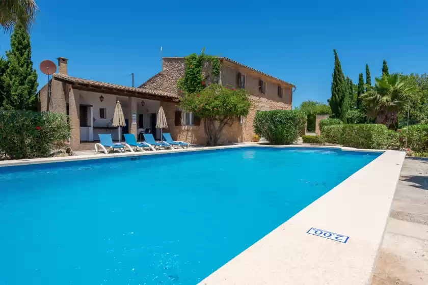 Holiday rentals in Cas pago, Cas Concos