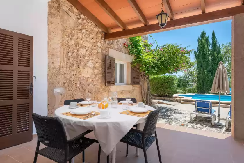 Holiday rentals in Cas pago, Cas Concos