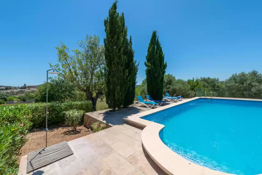 Holiday rentals in Cas pago, Cas Concos