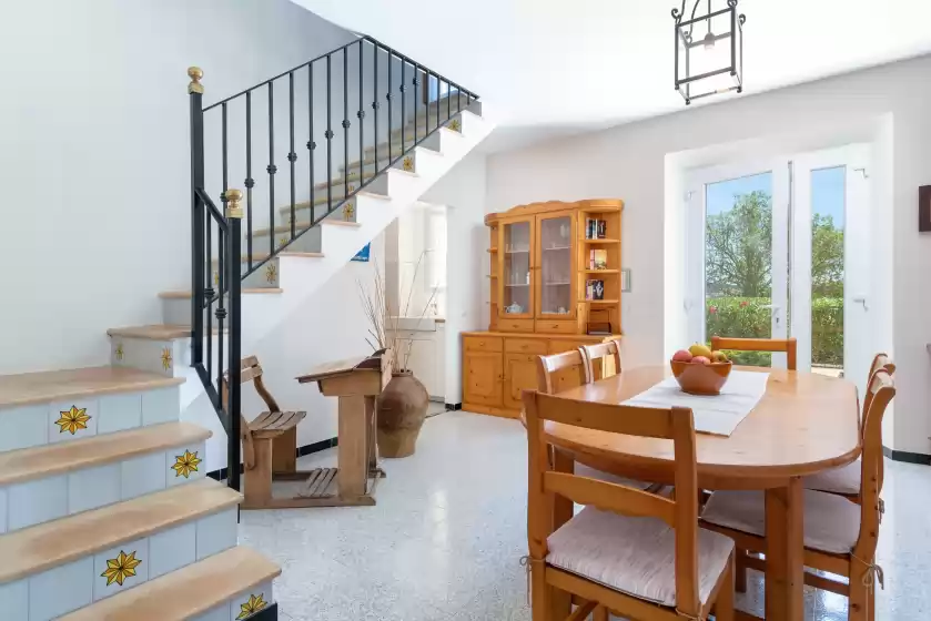Holiday rentals in Cas pago, Cas Concos