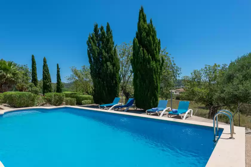 Holiday rentals in Cas pago, Cas Concos