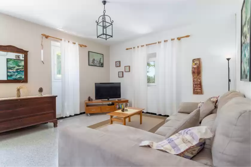 Holiday rentals in Cas pago, Cas Concos