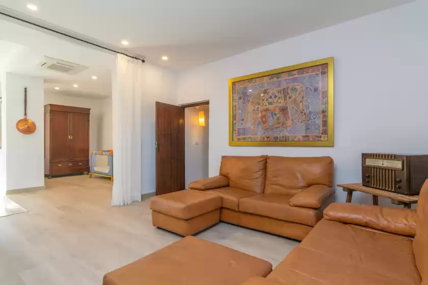 Holiday rentals in Son ferrer, Sant Jordi