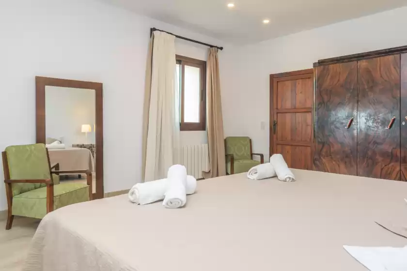 Holiday rentals in Son ferrer, Sant Jordi