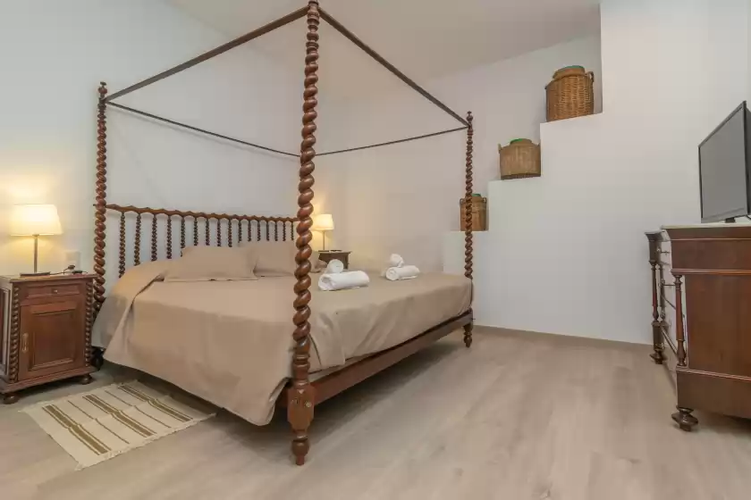 Holiday rentals in Son ferrer, Sant Jordi