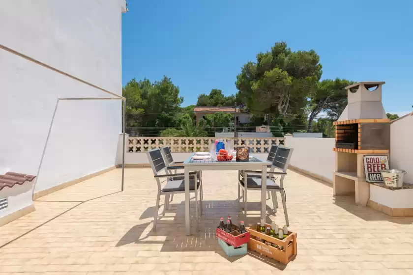 Holiday rentals in Sunset village, Can Picafort
