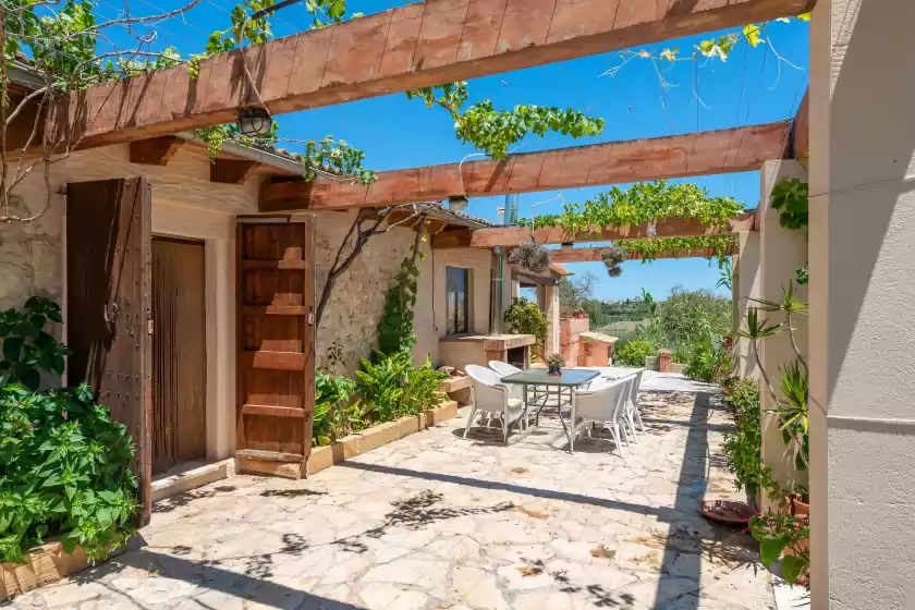 Holiday rentals in El reboster (carboneras), Maria de la Salut