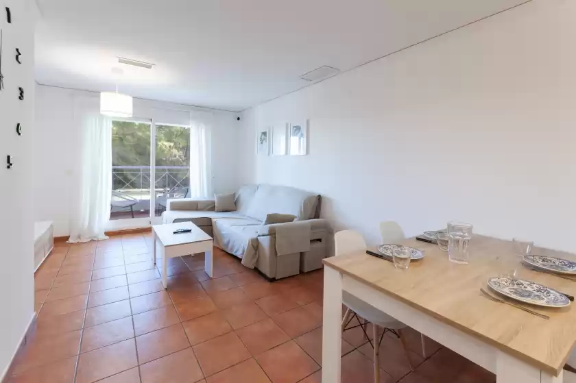 Holiday rentals in Dali, Urbanització Platja d'Oliva