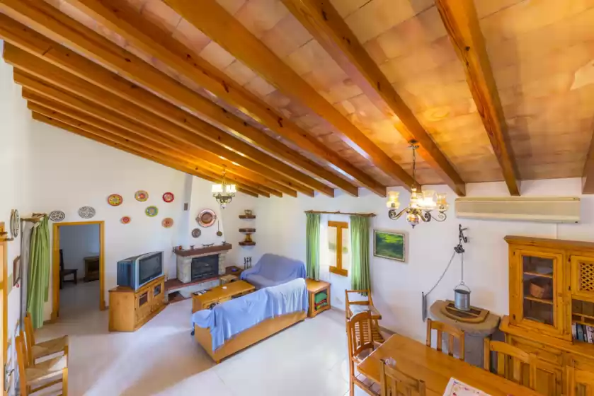 Holiday rentals in Sa torre (horteta), Montuïri