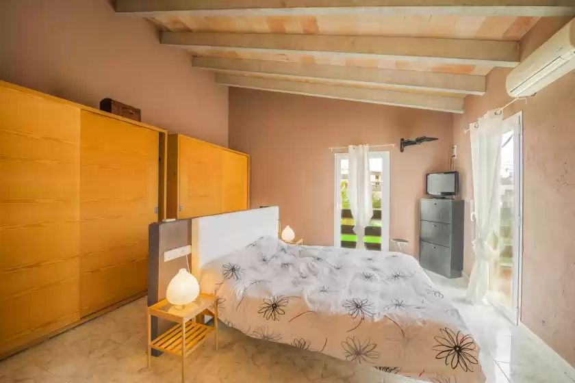 Holiday rentals in Roques llises, Vilafranca de Bonany