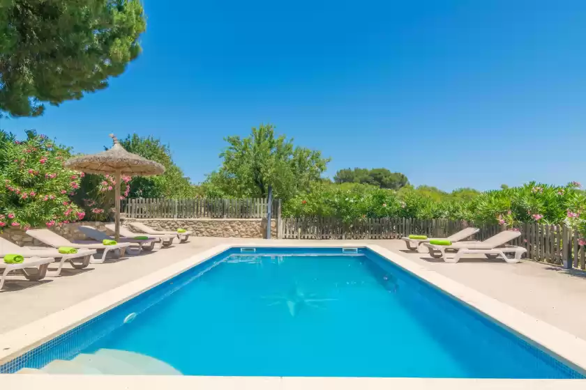 Holiday rentals in Cas capellà & casa rubí, Artà