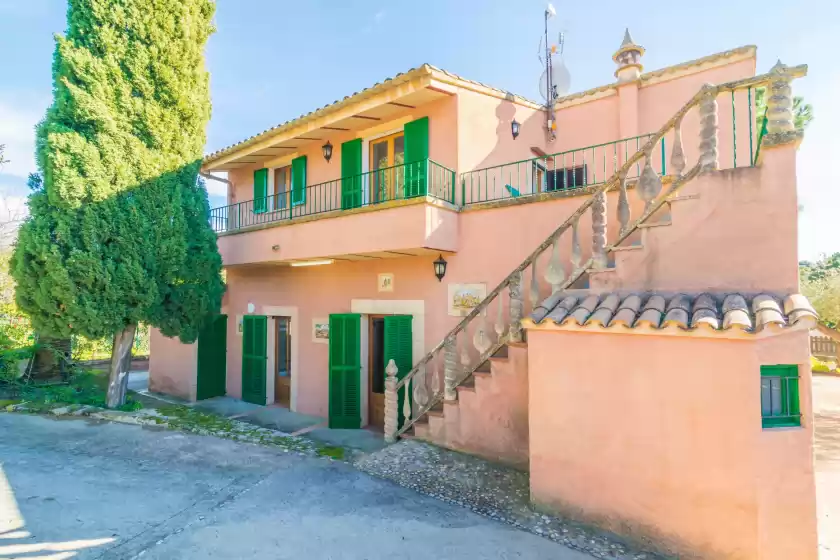 Holiday rentals in Cas capellà & casa rubí, Artà