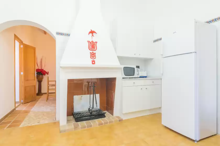 Holiday rentals in Cas capellà & casa rubí, Artà