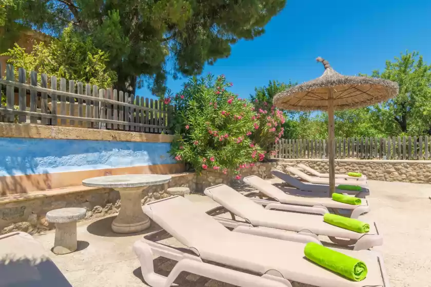 Holiday rentals in Cas capellà & casa rubí, Artà