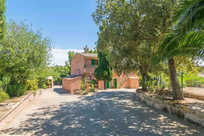 Holiday rentals in Cas capellà & casa rubí, Artà