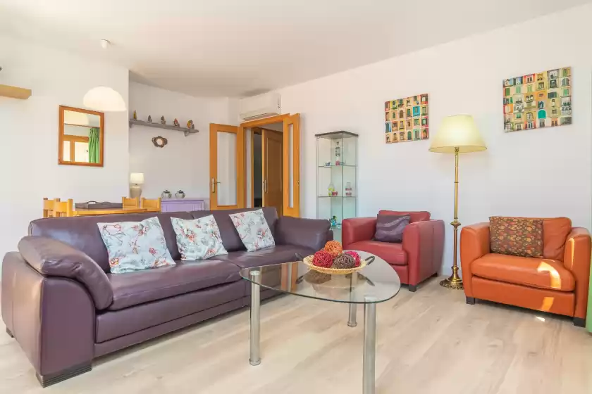 Holiday rentals in Xic pera, Can Picafort