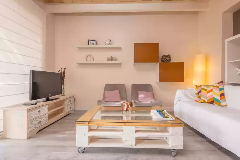 Holiday rentals in Porto luz, el Port