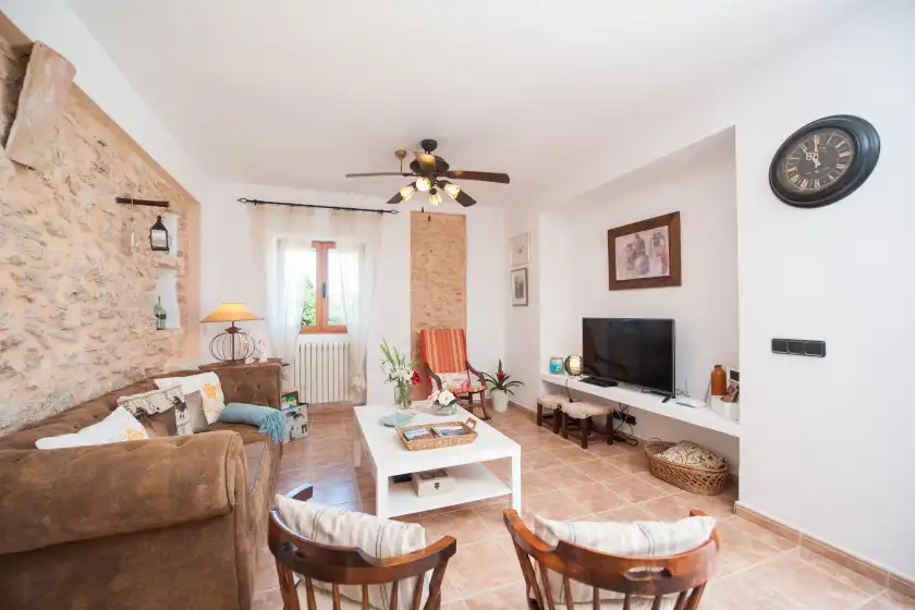 Holiday rentals in Sa tanca de can vicens 6, Sencelles
